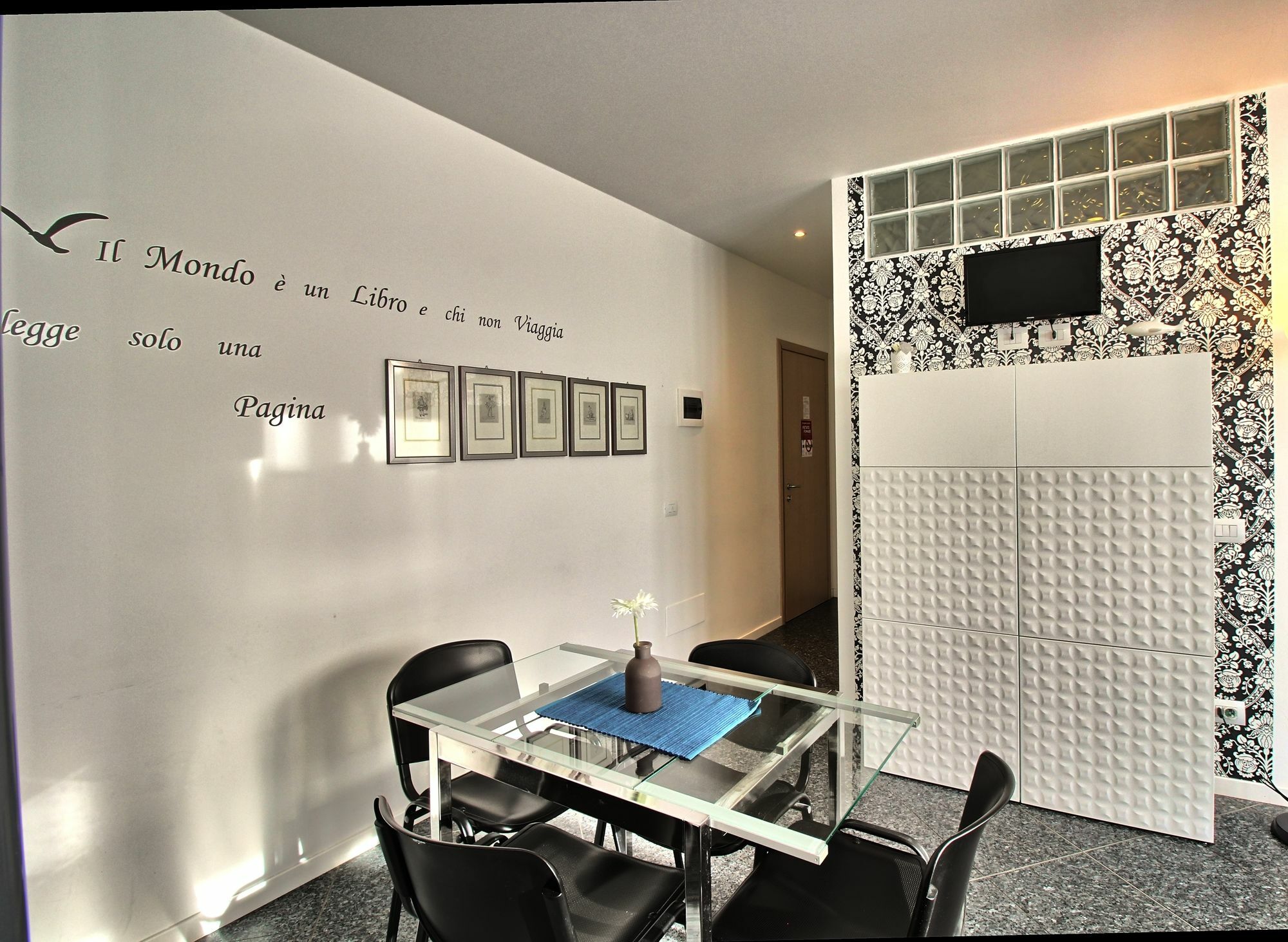 Manzoni Studios Lake Como ภายนอก รูปภาพ